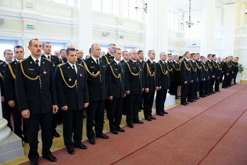 Strażacy z Niska nagrodzeni za wzorową służbę