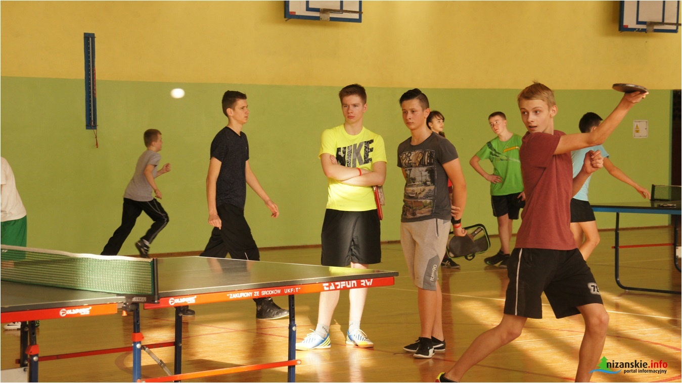 Turniej Tenisa Stołowego w Ulanowie