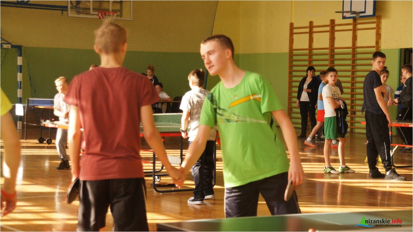 Turniej Tenisa Stołowego w Ulanowie