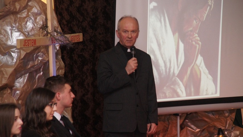 Eutrapelia 2016 w rudnickim Zespole Szkół