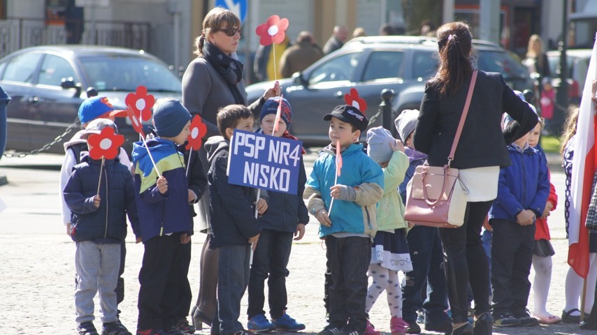 Najmłodsi uczcili narodowe święto flagi