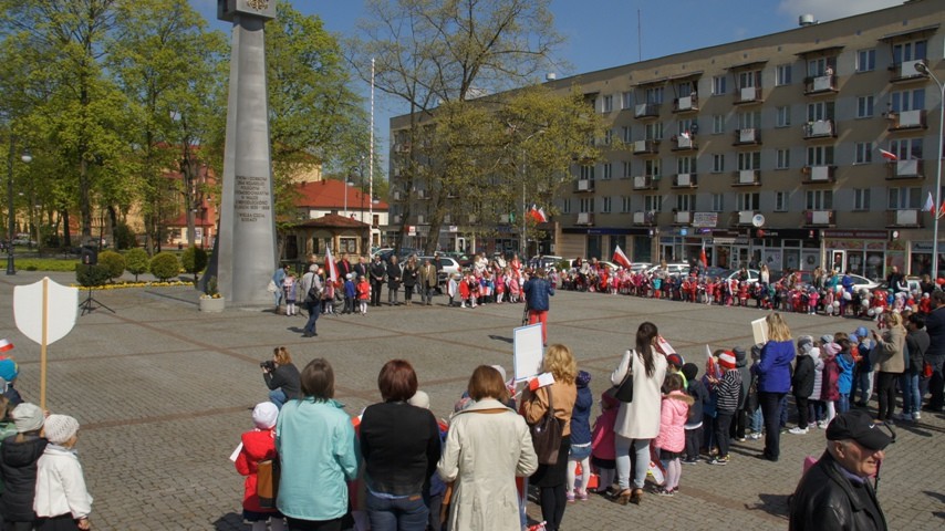 Najmłodsi uczcili narodowe święto flagi