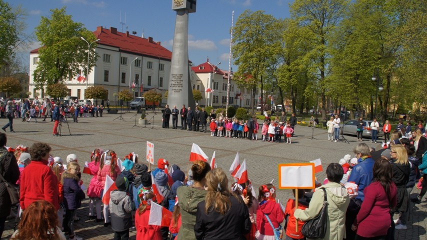 Najmłodsi uczcili narodowe święto flagi