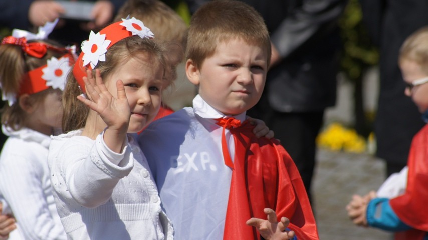 Najmłodsi uczcili narodowe święto flagi