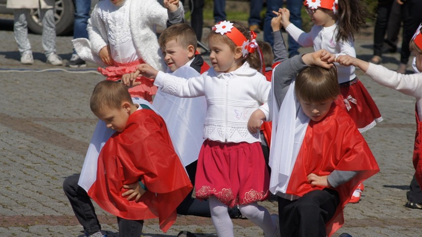 Najmłodsi uczcili narodowe święto flagi
