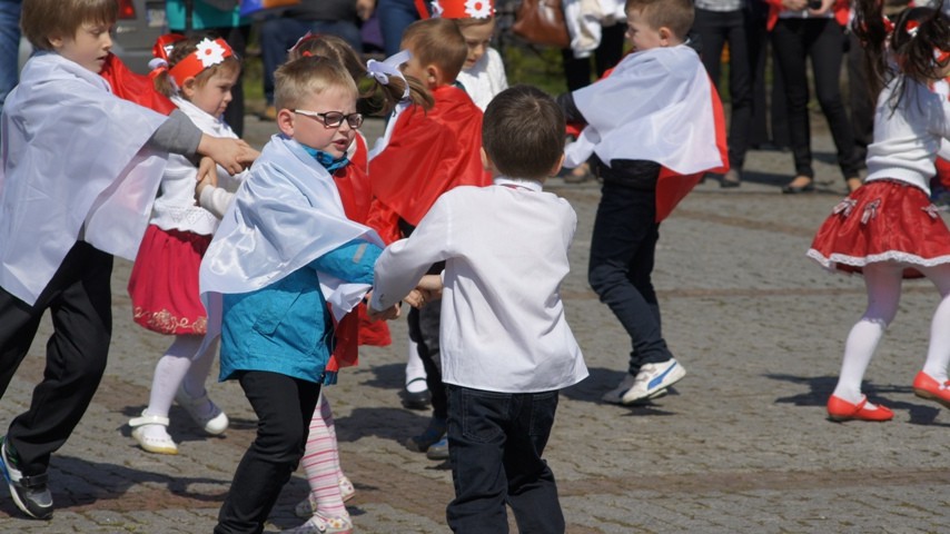 Najmłodsi uczcili narodowe święto flagi