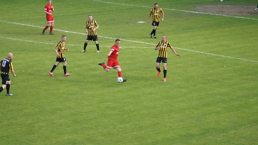 Sokół Nisko wygrał z Przełomem Besko aż 7-1