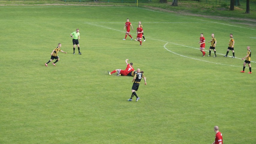 Sokół Nisko wygrał z Przełomem Besko aż 7-1