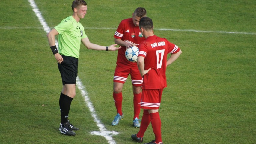 Sokół Nisko wygrał z Przełomem Besko aż 7-1