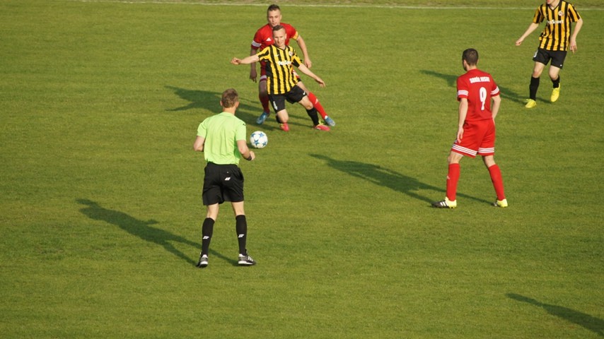 Sokół Nisko wygrał z Przełomem Besko aż 7-1