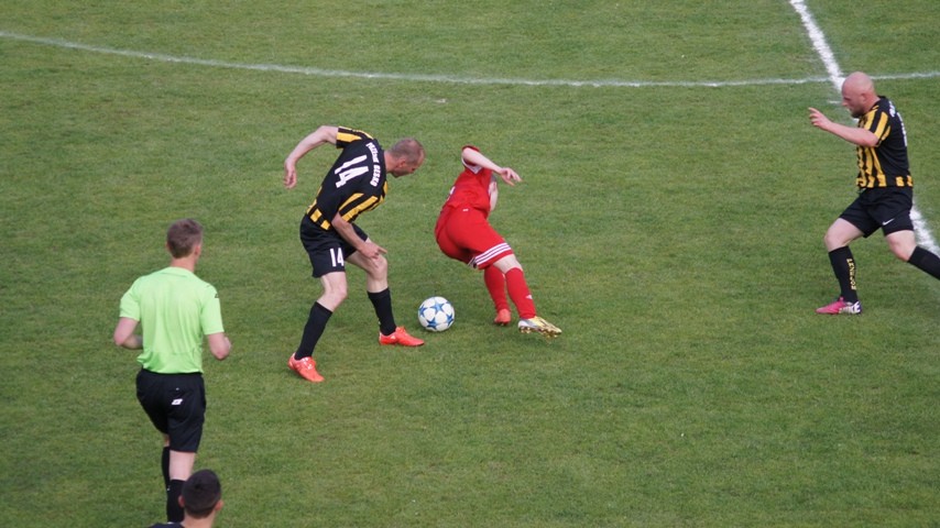 Sokół Nisko wygrał z Przełomem Besko aż 7-1