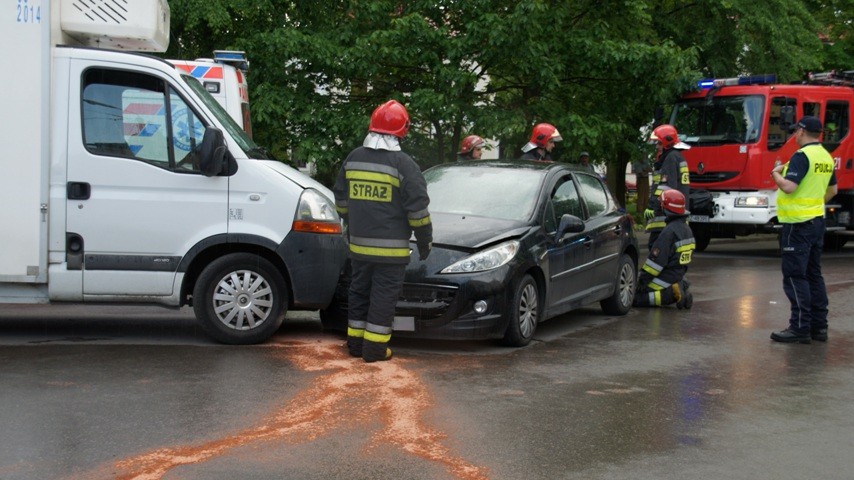 Kolizja w centrum Niska