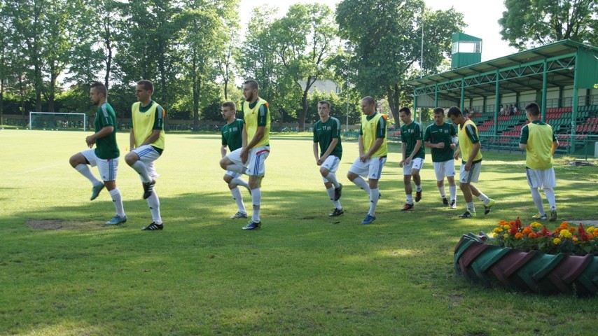 SOKÓŁ NISKO wygrywa 3-1 z LKS SKOŁOSZÓW