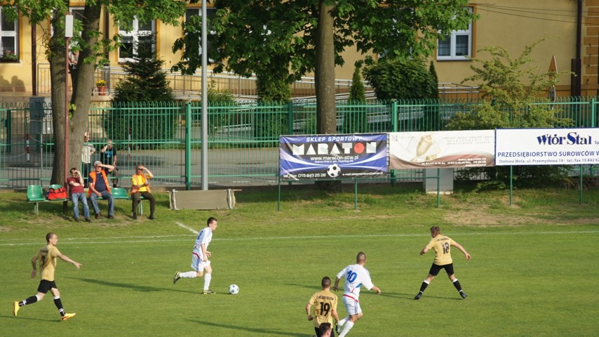 SOKÓŁ NISKO wygrywa 3-1 z LKS SKOŁOSZÓW