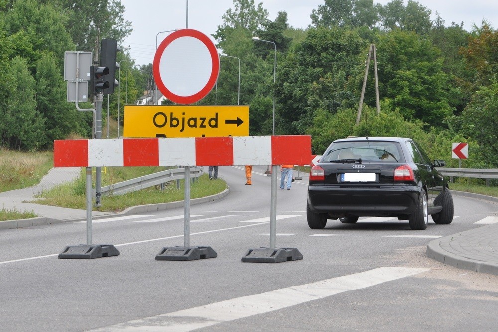 Utrudnienia ruchu w Przędzelu - remontują most