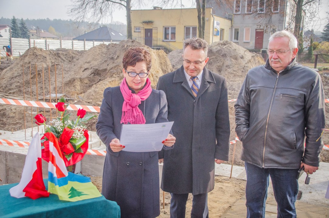 W Zarzeczu wmurowano kamień węgielny pod budowę sali gimnastycznej
