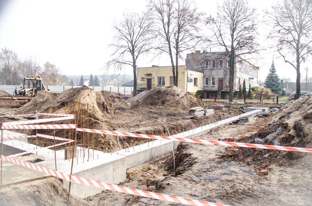 W Zarzeczu wmurowano kamień węgielny pod budowę sali gimnastycznej
