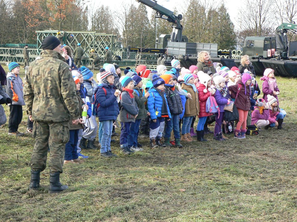 Najmłodsi poznali zawód żołnierza