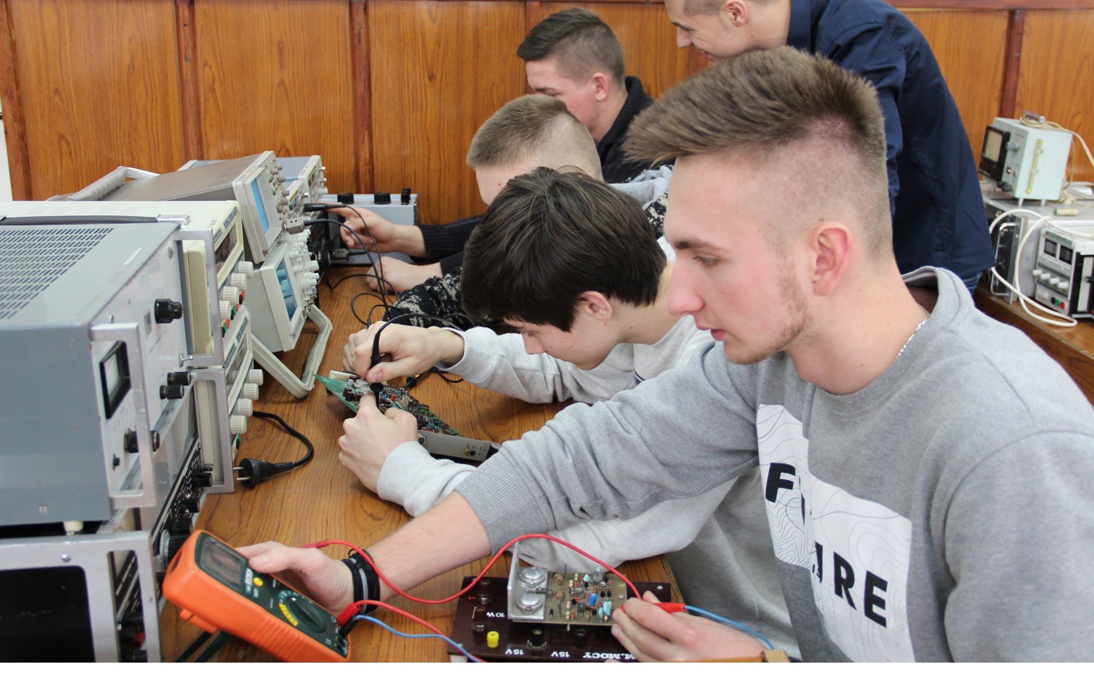Uczniowie RCEZ na Olimpiadzie Wiedzy Technicznej