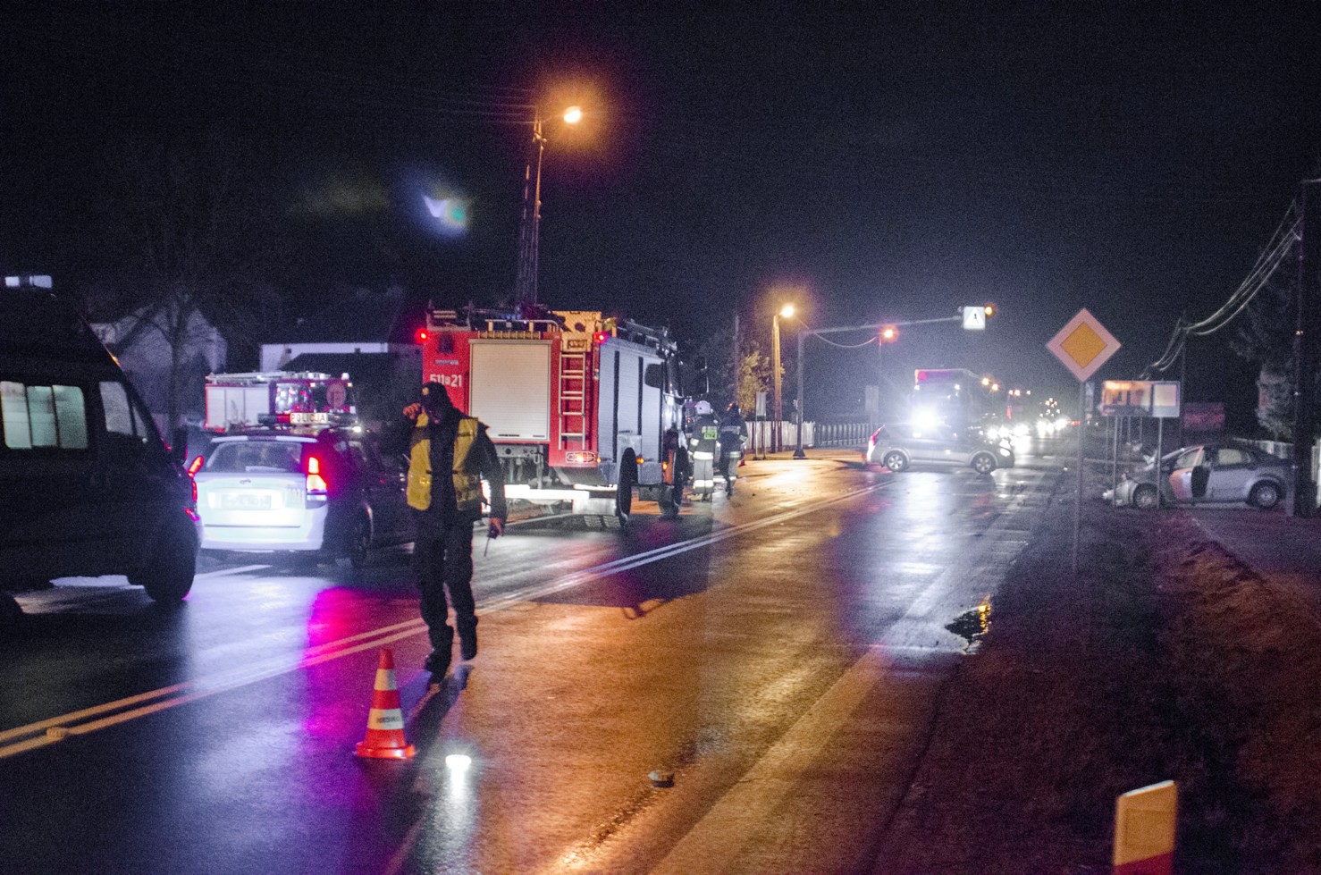 Wypadek autobusu na DK 19 ? trzy osoby ranne