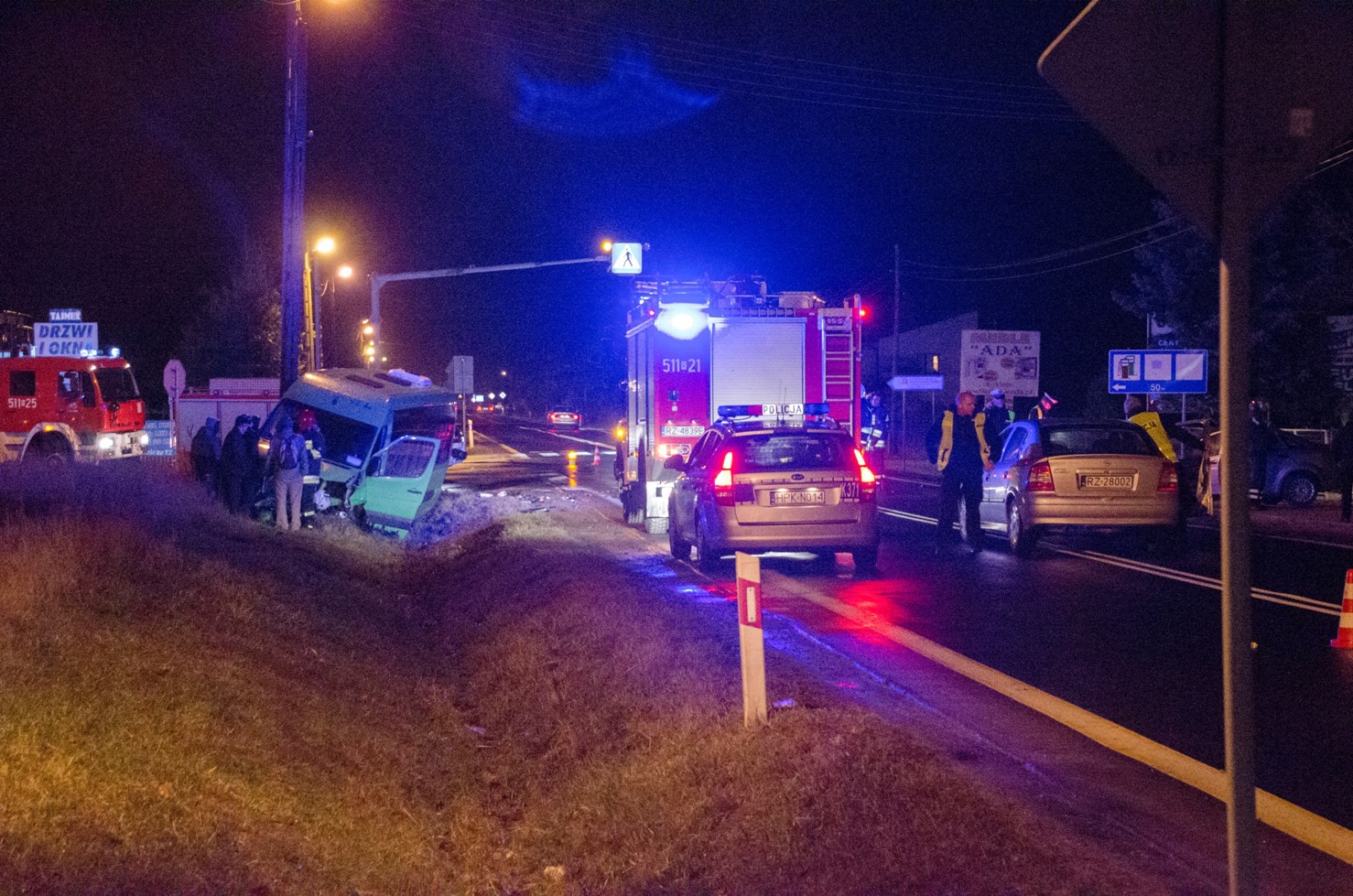 Wypadek autobusu na DK 19 ? trzy osoby ranne