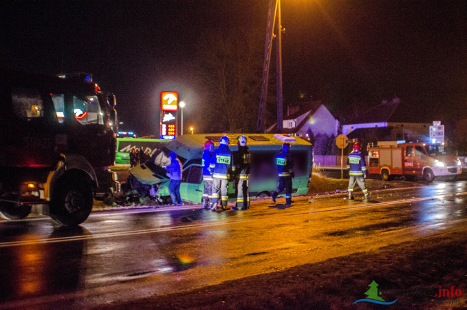 Wypadek autobusu na DK 19 ? trzy osoby ranne