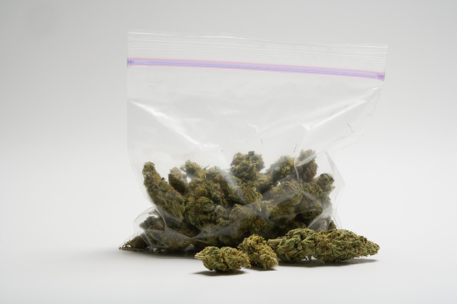 Marihuana znaleziona w porzuconym aucie