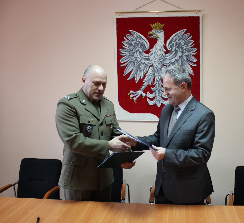 RCEZ rozpoczyna współpracę z wojskiem