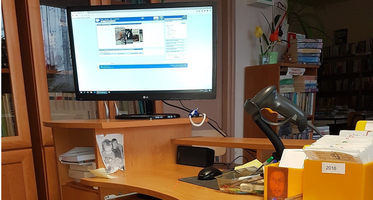 Biblioteka w Jeżowem bogatsza o nowy sprzęt