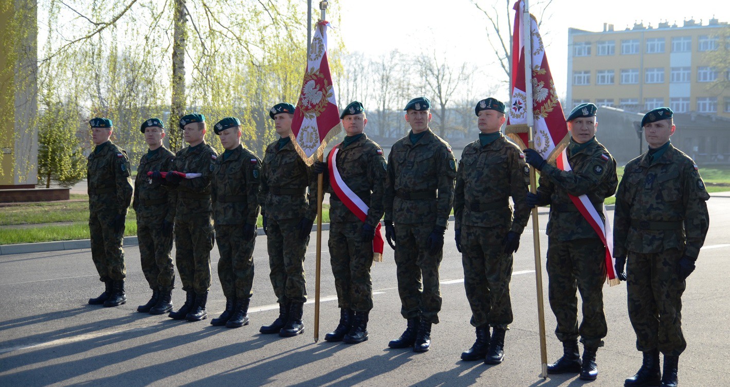 Żołnierze upamiętnili 7. rocznice katastrofy smoleńskiej