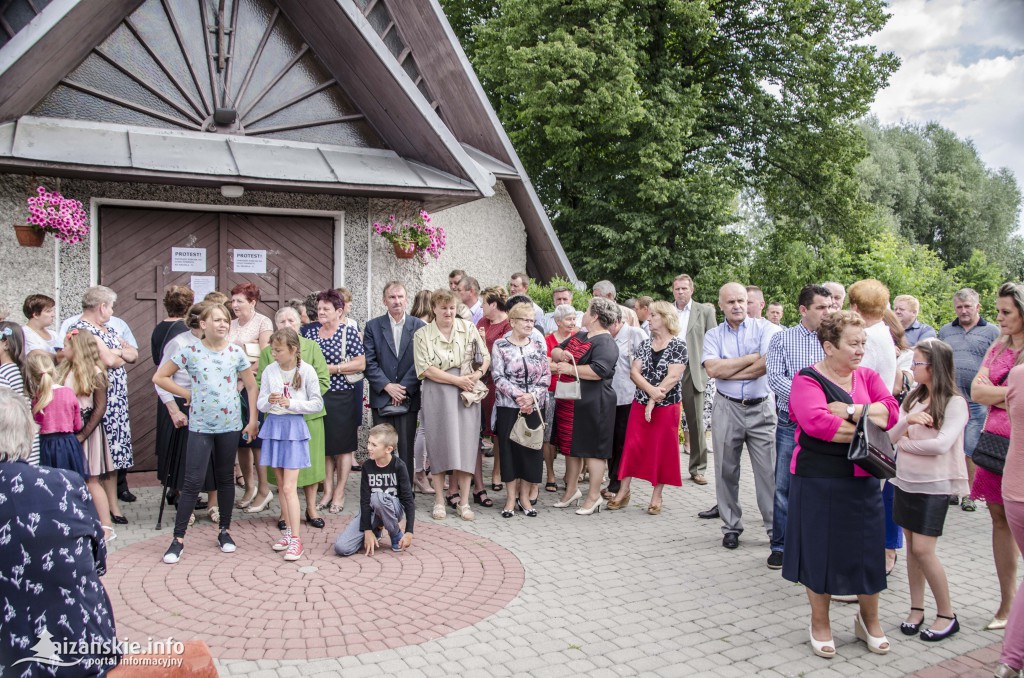 Blokada kościoła w Przędzelu