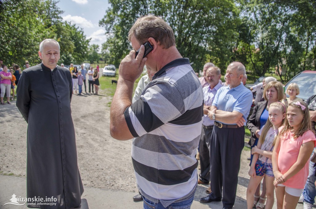 Blokada kościoła w Przędzelu