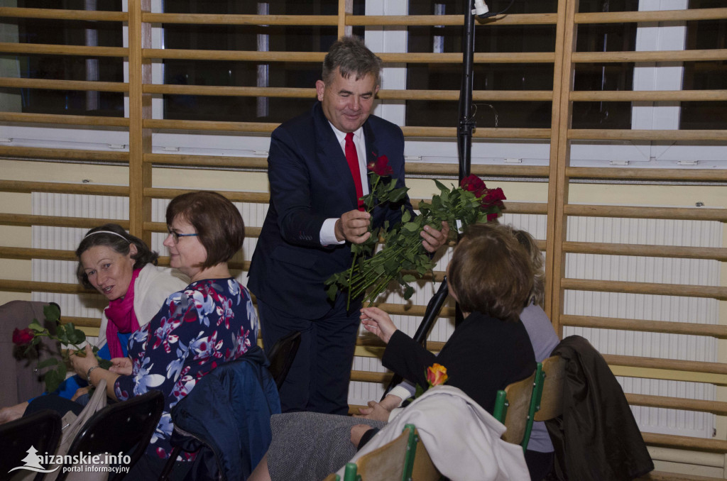 Andrzej Rybiński zaśpiewał dla nauczycieli