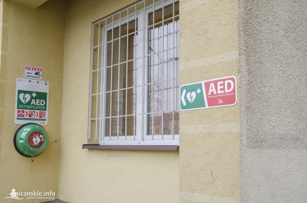 Pierwszy publiczny defibrylator AED w Nisku