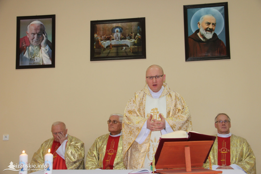 Opłatek, życzenia i kolędnicy w Caritas