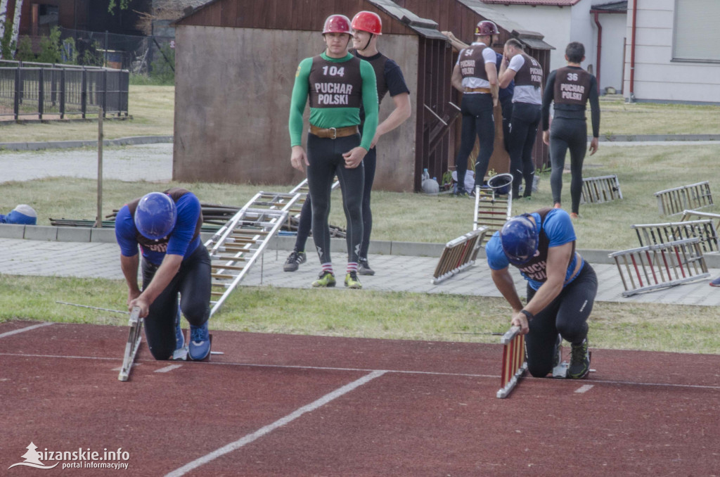 Strażacy rywalizowali na wspinalni