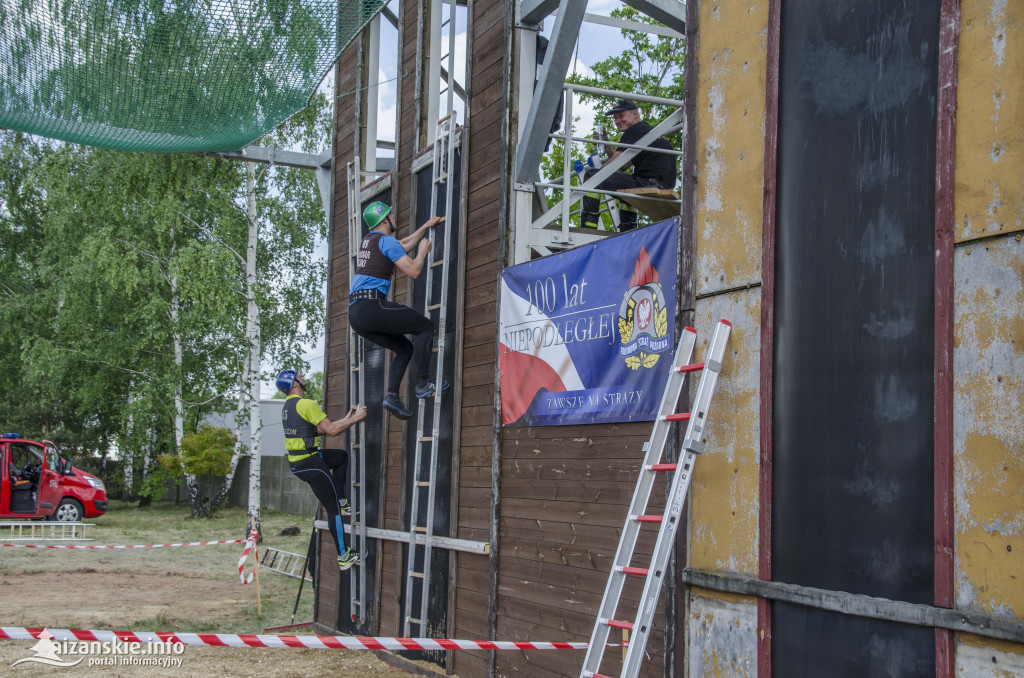 Strażacy rywalizowali na wspinalni