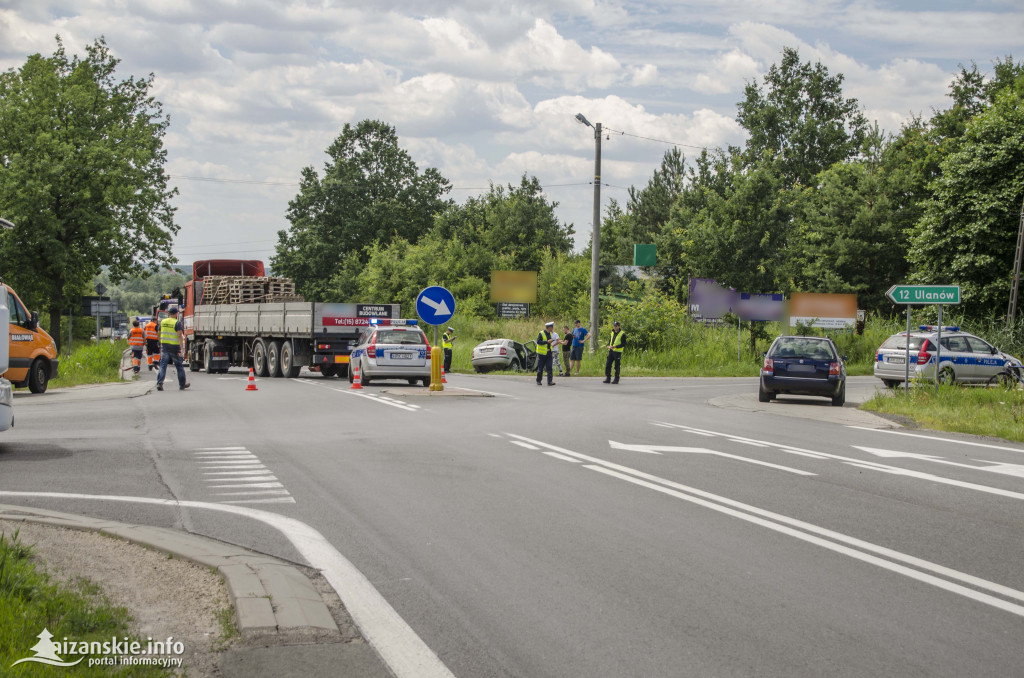 Zderzenie skody z ciężarówką