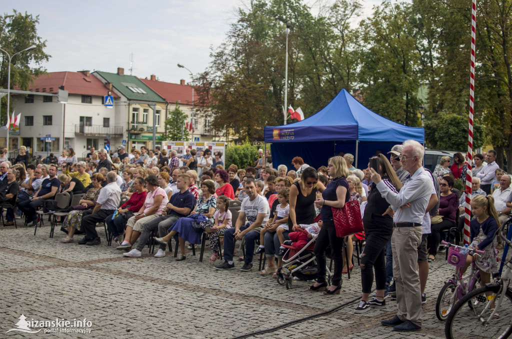 Niżańska droga do Niepodległości