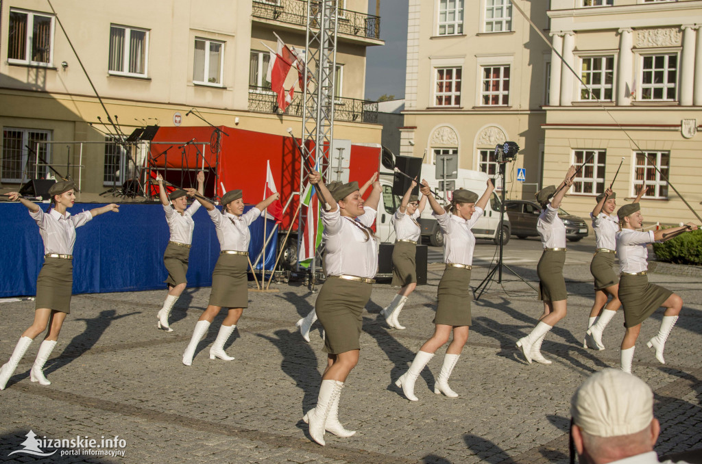 Niżańska droga do Niepodległości