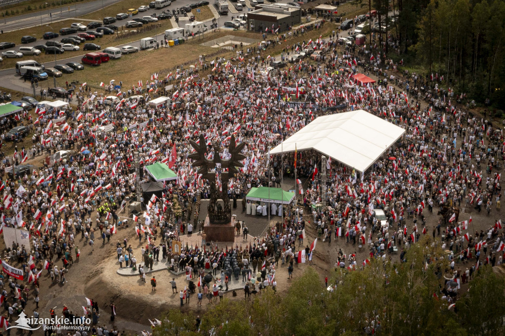 Odsłonięcie pomnika 