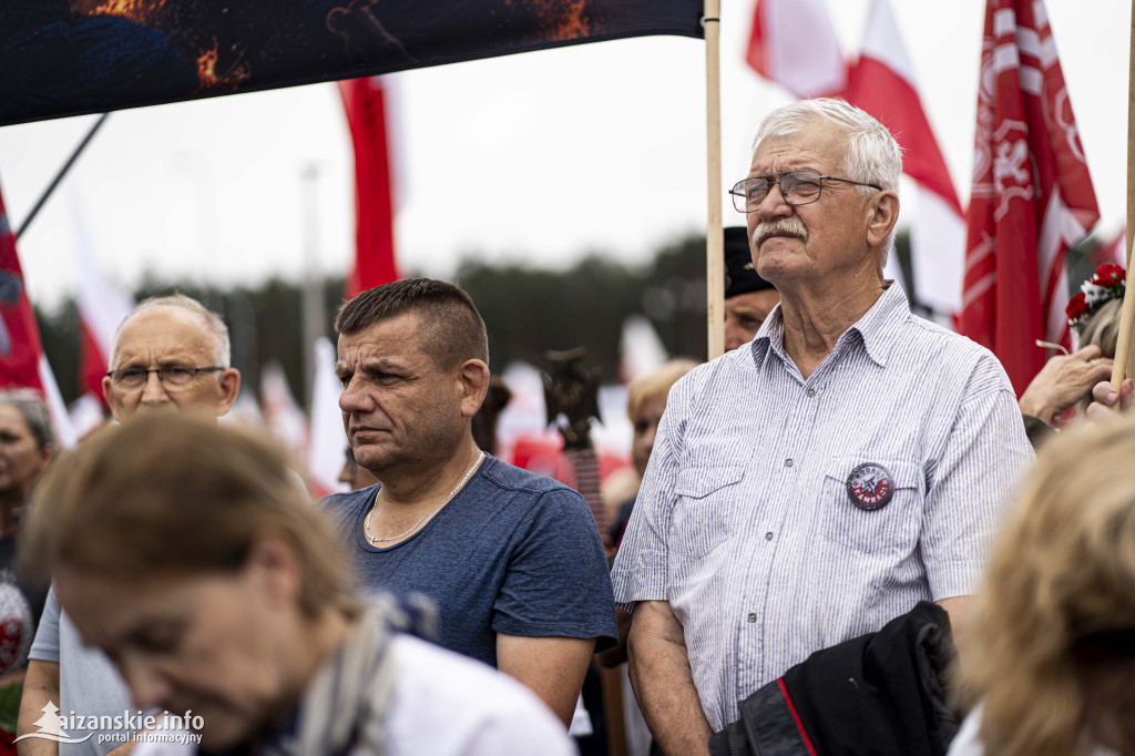 Odsłonięcie pomnika 