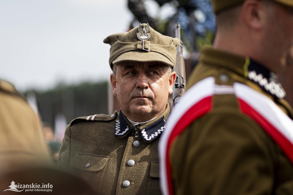 Odsłonięcie pomnika 