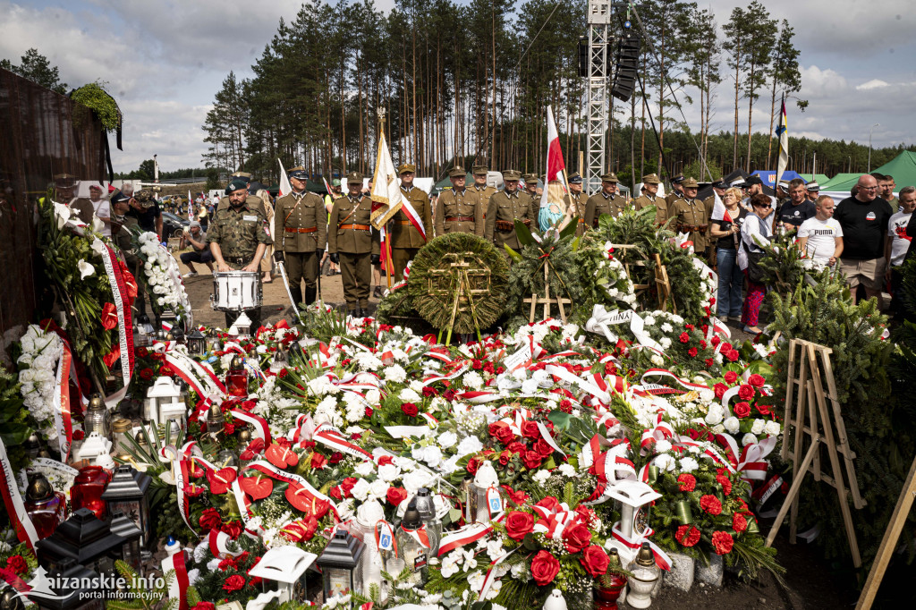 Odsłonięcie pomnika 