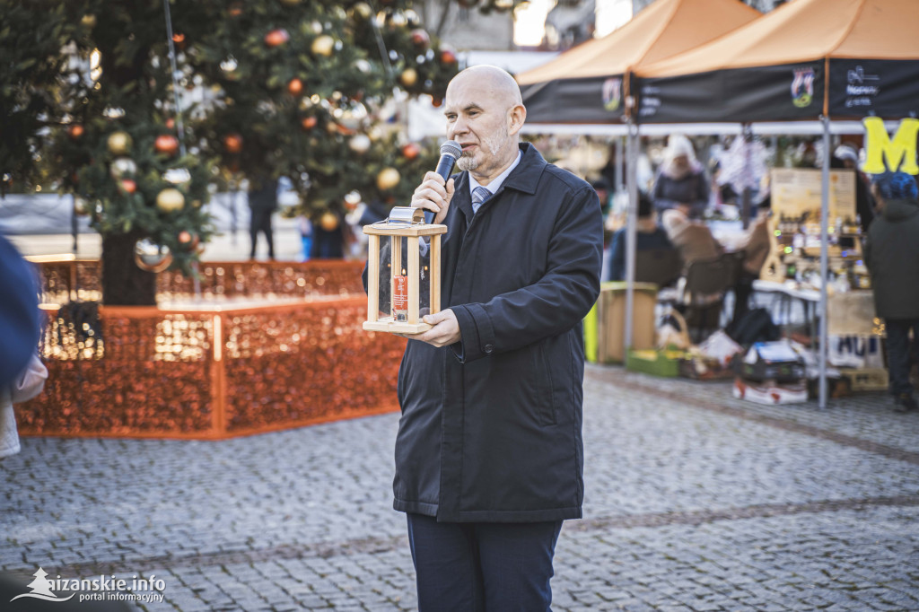 Świąteczny klimat podczas Jarmarku Bożonarodzeniowego w Nisku