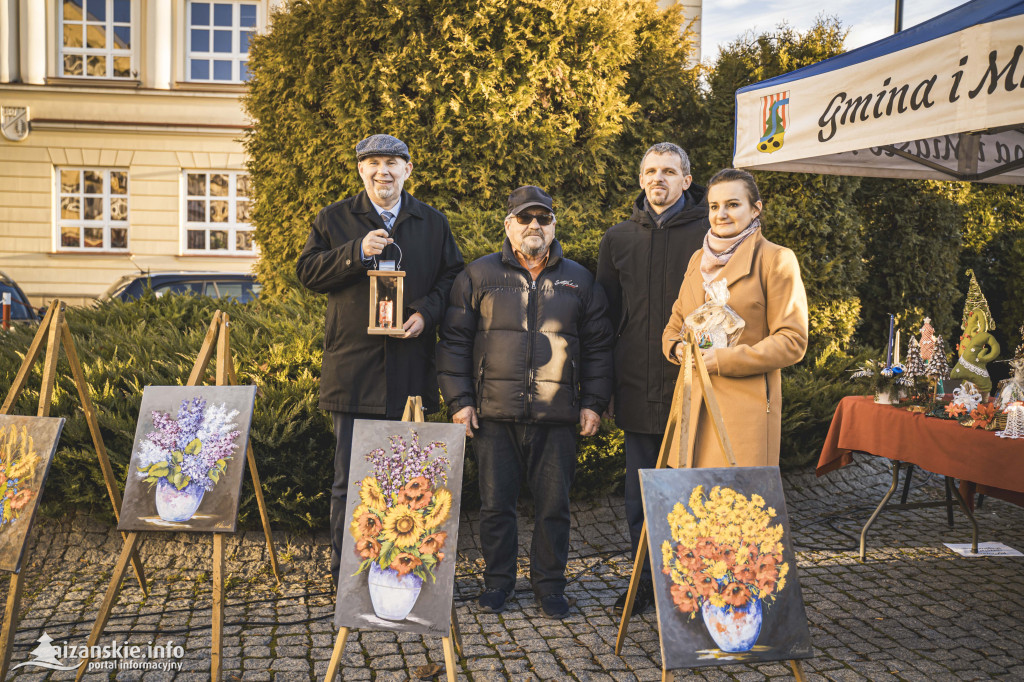 Świąteczny klimat podczas Jarmarku Bożonarodzeniowego w Nisku