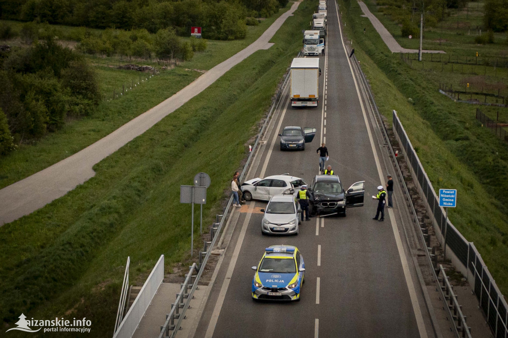 Wypadek na obwodnicy wywołał sparaliż