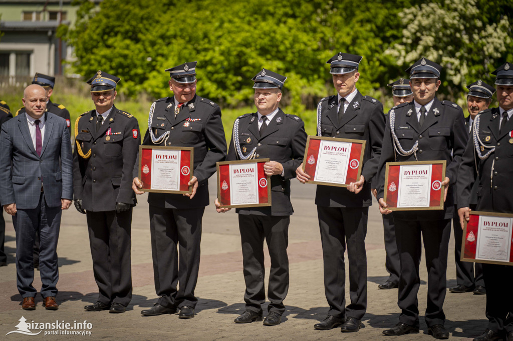 Święto ludzi odwagi i służby - Dzień Strażaka w Nisku