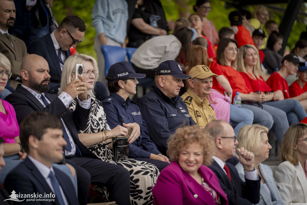 Stadion poświęcony i otwarty, ale… grać nie można