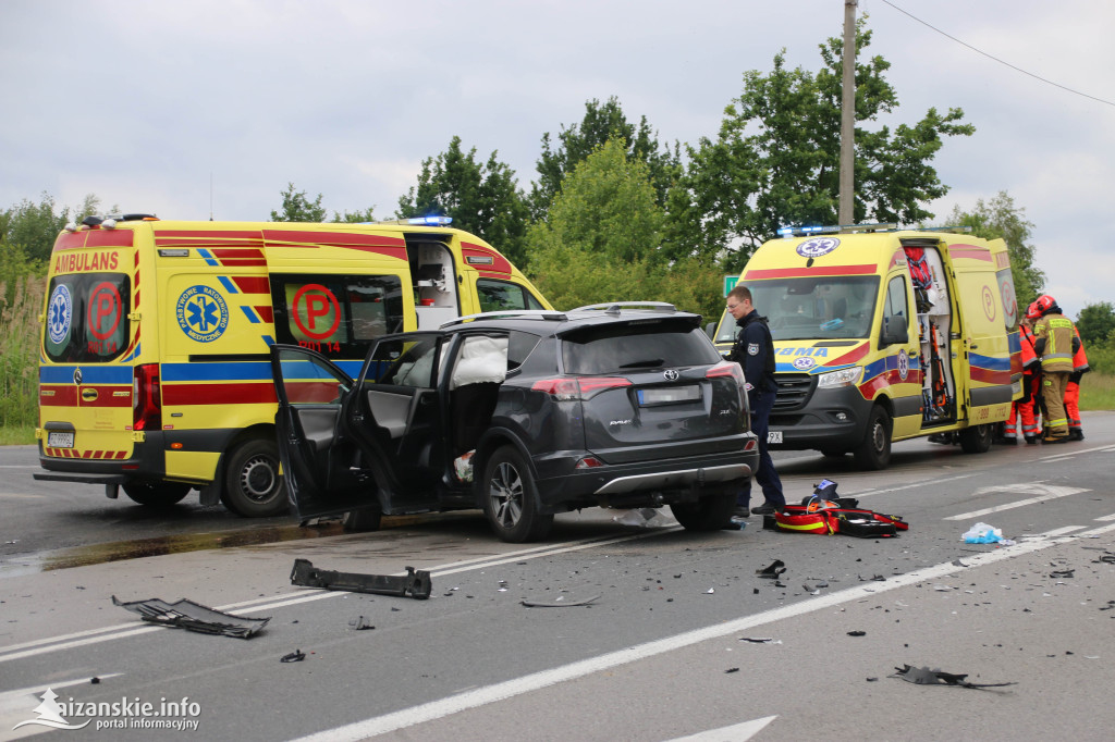 Wypadek w Zarzeczu na skrzyżowaniu